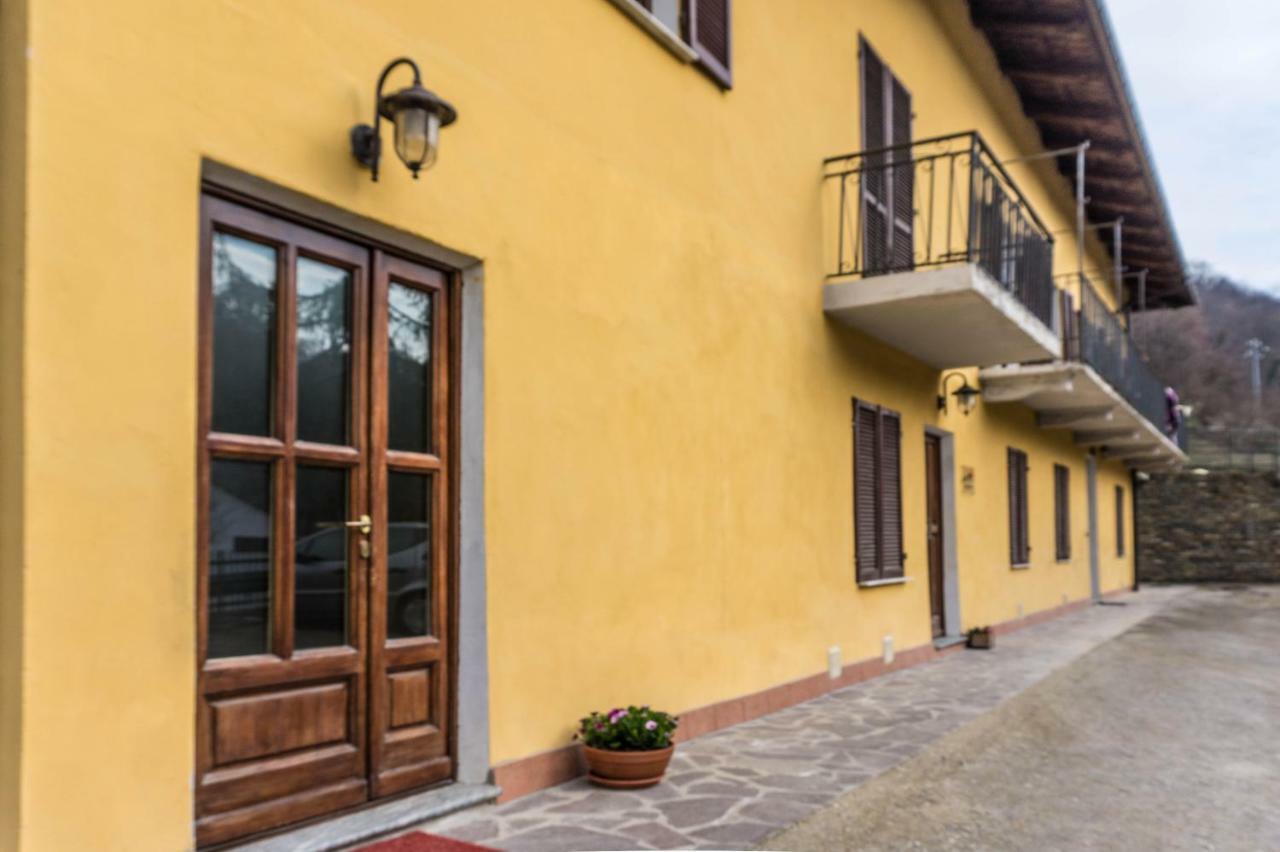 Casa In Langa Lägenhet Alba  Exteriör bild